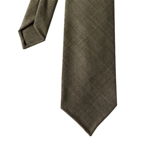 Light Grey Handrolled 360’s Wool Tie